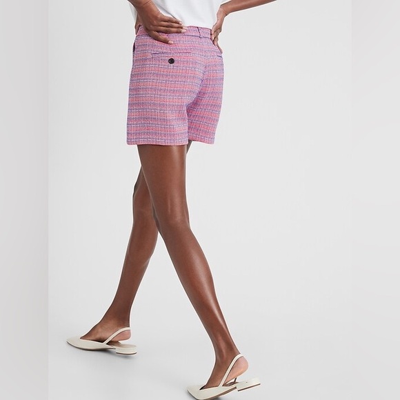 Banana Republic tailored pink and purple tweed shorts. 4.5” inseam high rise - Picture 3 of 13